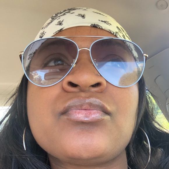 Quartz Gem ( sample sale ) luxury, vegan and cruelty free peppermint lip cream! - Picture 5 of 7